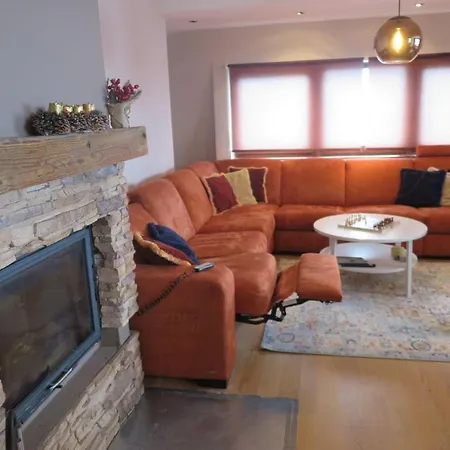 Aby * Белашница